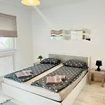 Alisz Apartments